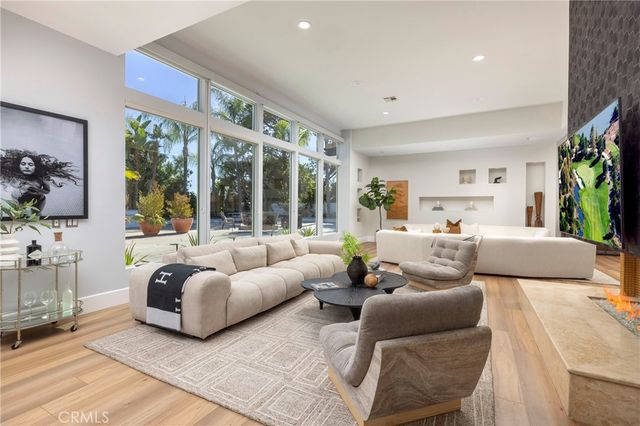 18782 Peppertree, Villa Park, CA 92861