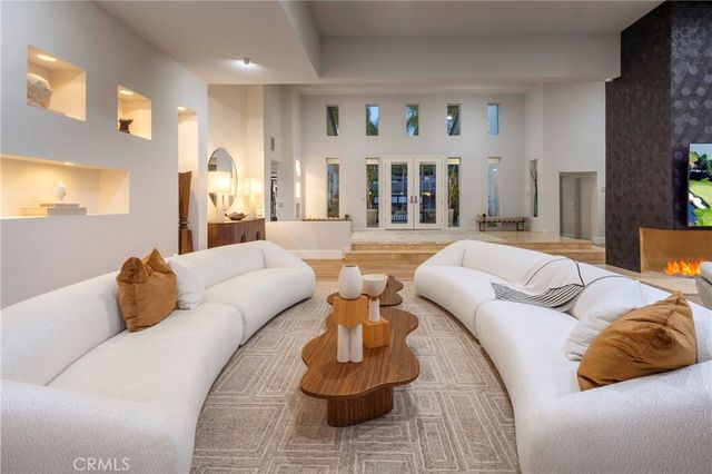 18782 Peppertree, Villa Park, CA 92861