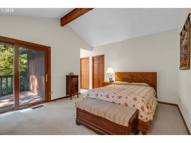 3141 ROYCE Way, Lake Oswego, OR 97034