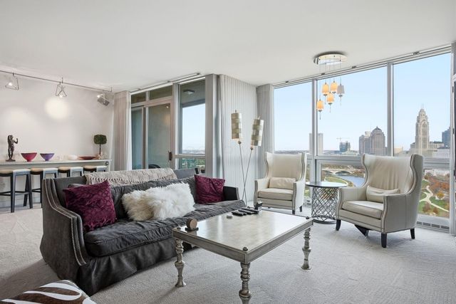 1 Miranova Place, 2030 2030, Columbus, OH 43215