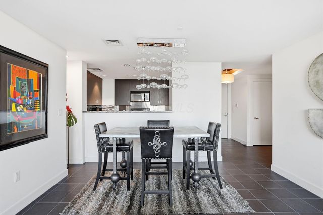 1 Miranova Place, 2030 2030, Columbus, OH 43215