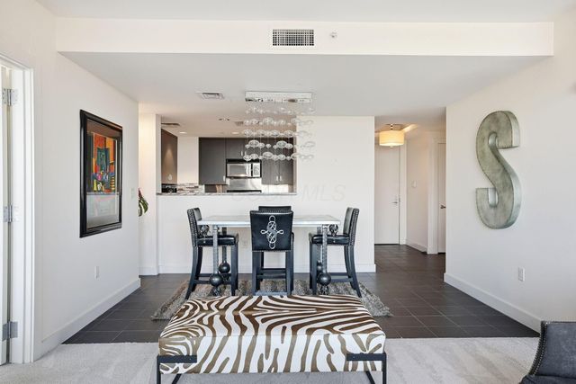 1 Miranova Place, 2030 2030, Columbus, OH 43215