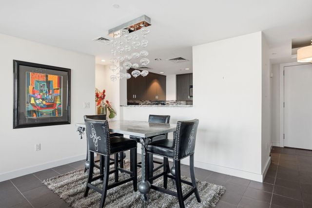 1 Miranova Place, 2030 2030, Columbus, OH 43215