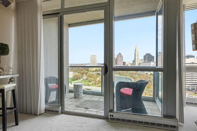 1 Miranova Place, 2030 2030, Columbus, OH 43215