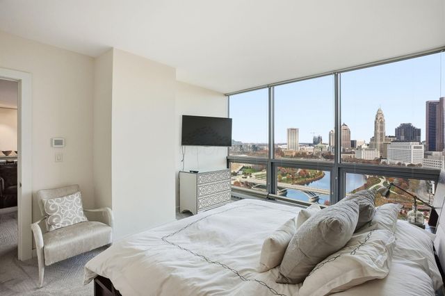 1 Miranova Place, 2030 2030, Columbus, OH 43215