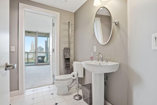 1 Miranova Place, 2030 2030, Columbus, OH 43215