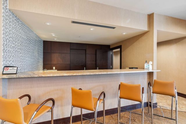 1 Miranova Place, 2030 2030, Columbus, OH 43215