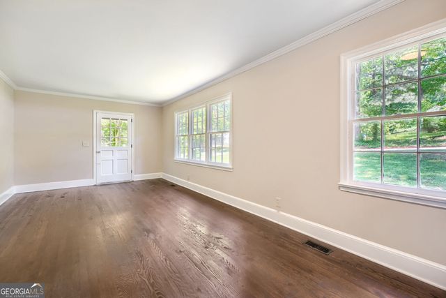 396 Forrest Ridge Drive NW, Atlanta, GA 30318