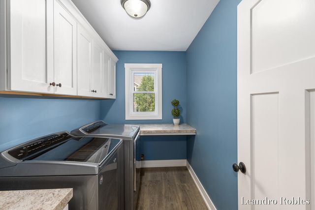 6587 Alward Drive, Hudsonville, MI 49426