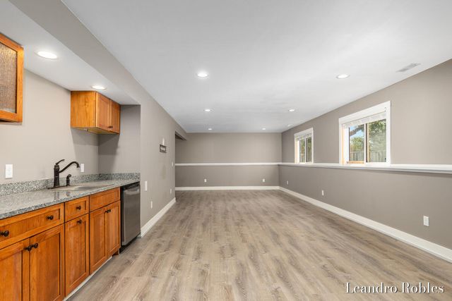 6587 Alward Drive, Hudsonville, MI 49426