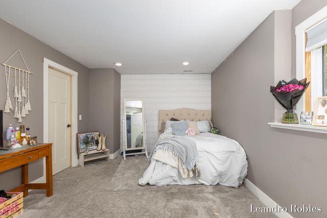 6587 Alward Drive, Hudsonville, MI 49426