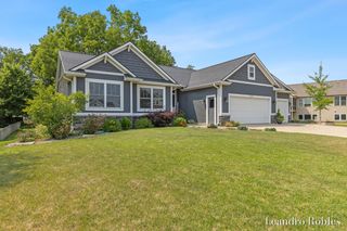 6587 Alward Drive, Hudsonville, MI 49426