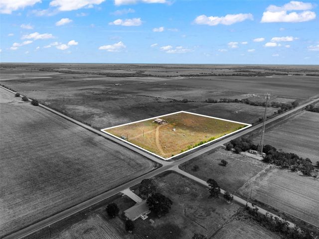 9690 Fm 1300 Road, Louise, TX 77455