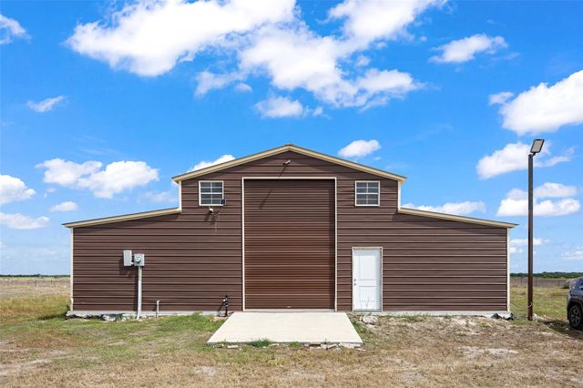 9690 Fm 1300 Road, Louise, TX 77455
