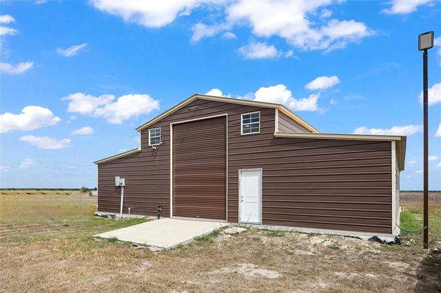9690 Fm 1300 Road, Louise, TX 77455