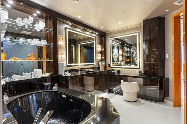 16047 Collins Ave 603, Sunny Isles Beach, FL 33160