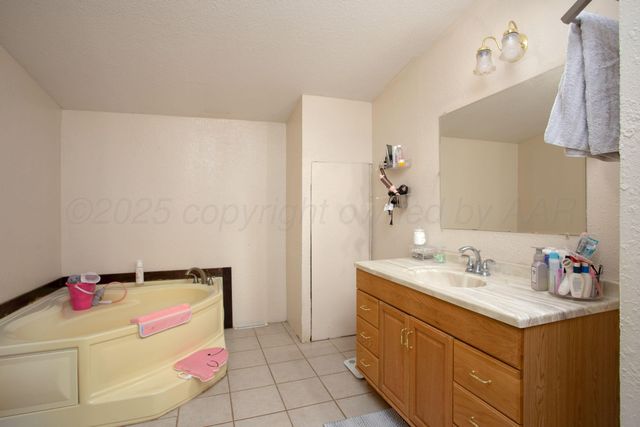 6708 TUCKER Road, Amarillo, TX 79118