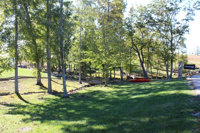 3699 Crockett Pointe, Jasper, TN 37347