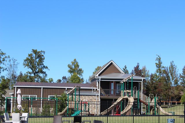 3699 Crockett Pointe, Jasper, TN 37347