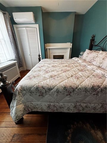 352 Marshall Ave, Marshall Shadeland, PA 15214