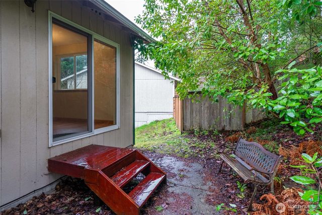 7734 183rd Avenue E, Bonney Lake, WA 98391