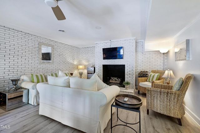 112 Queensferry Road, Cary, NC 27511