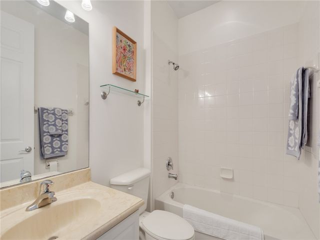 5705 55th Street, Vero Beach, FL 32967