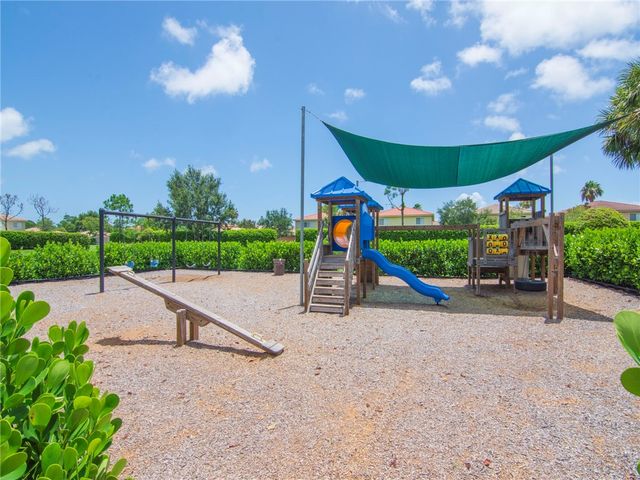 5705 55th Street, Vero Beach, FL 32967