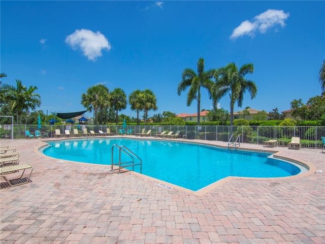 5705 55th Street, Vero Beach, FL 32967