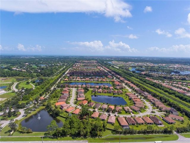 5705 55th Street, Vero Beach, FL 32967