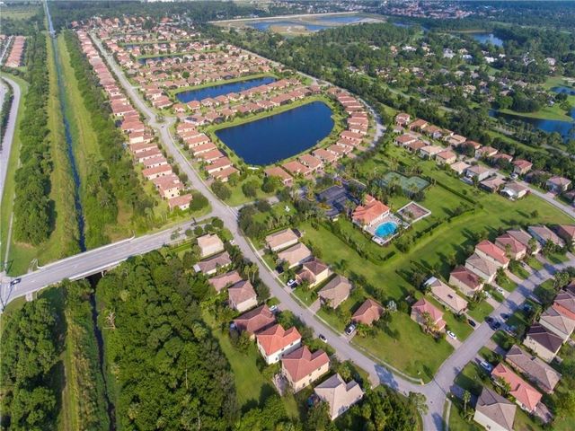 5705 55th Street, Vero Beach, FL 32967