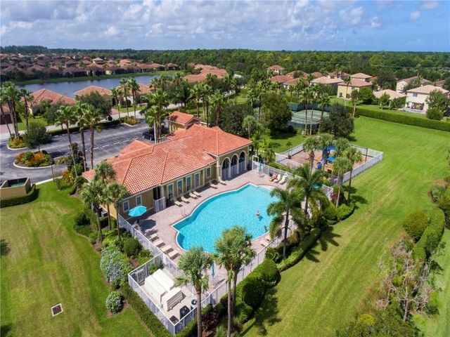 5705 55th Street, Vero Beach, FL 32967