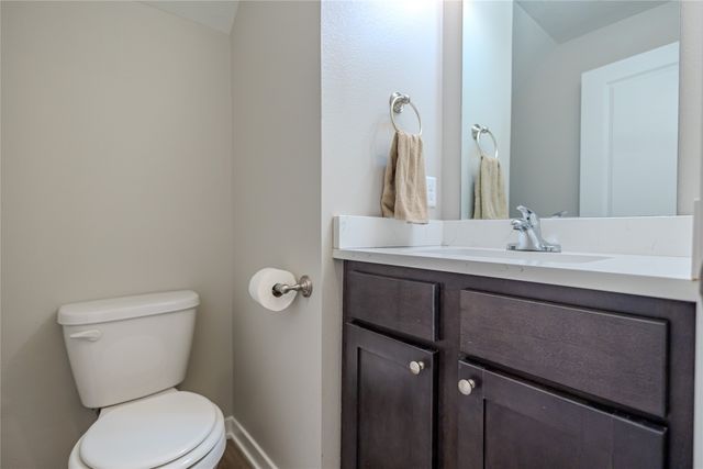 7000 Lake Ridge Avenue 4, Des Moines, IA 50320