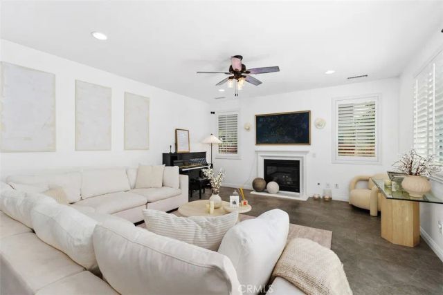 11415 Valley Oak, Corona, CA 92883
