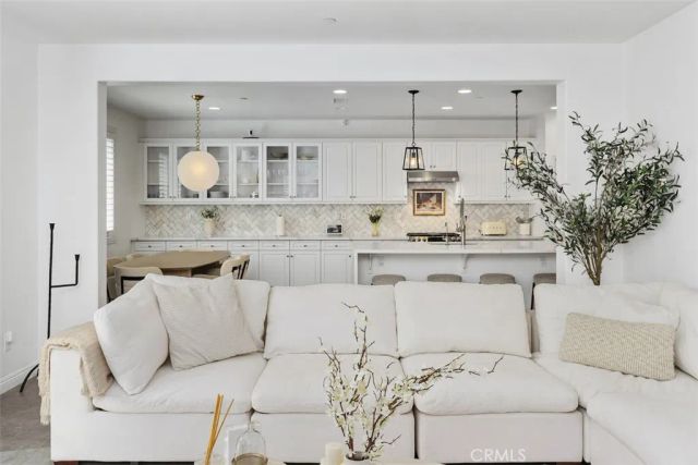 11415 Valley Oak, Corona, CA 92883