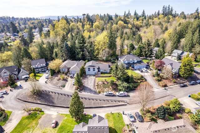 240 St. James Place, Longview, WA 98632