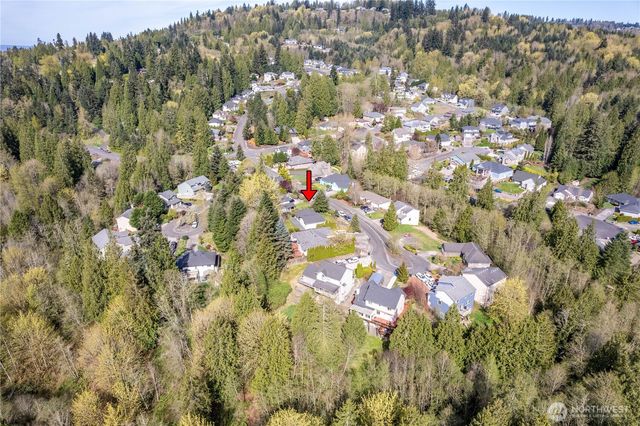240 St. James Place, Longview, WA 98632