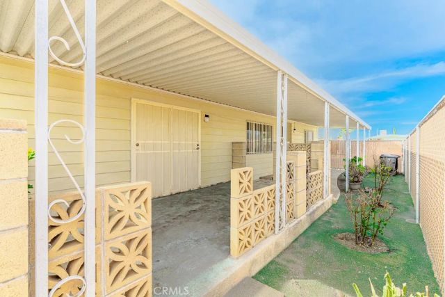 793 W Johnston, Hemet, CA 92543