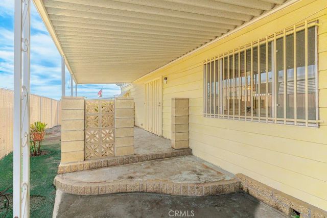 793 W Johnston, Hemet, CA 92543