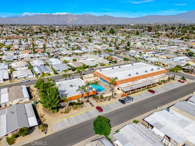 793 W Johnston, Hemet, CA 92543