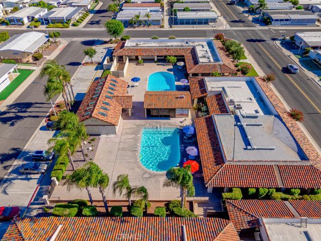 793 W Johnston, Hemet, CA 92543