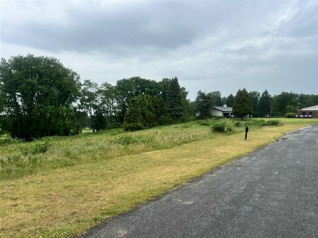 Unit 7,8,9 Medinah Lane, Benton Harbor, MI 49022