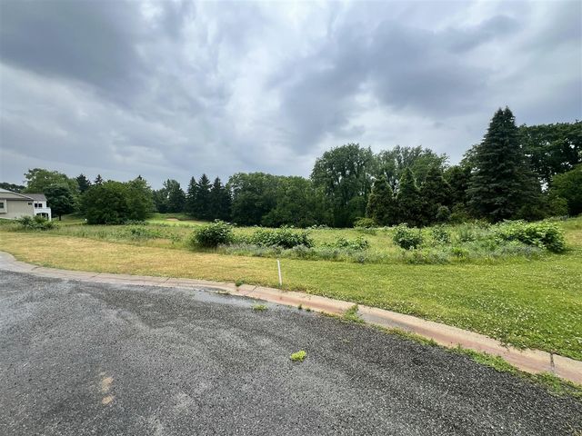 Unit 7,8,9 Medinah Lane, Benton Harbor, MI 49022
