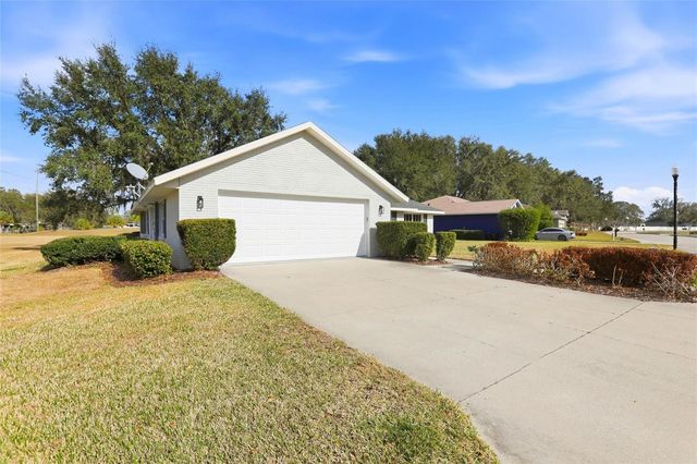 2992 OAKS BEND, Bowling Green, FL 33834