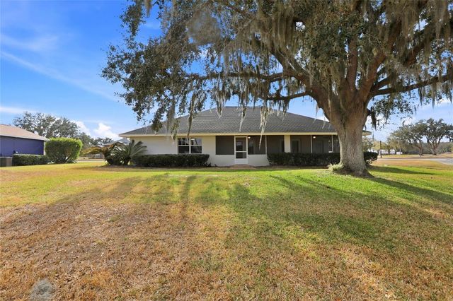 2992 OAKS BEND, Bowling Green, FL 33834