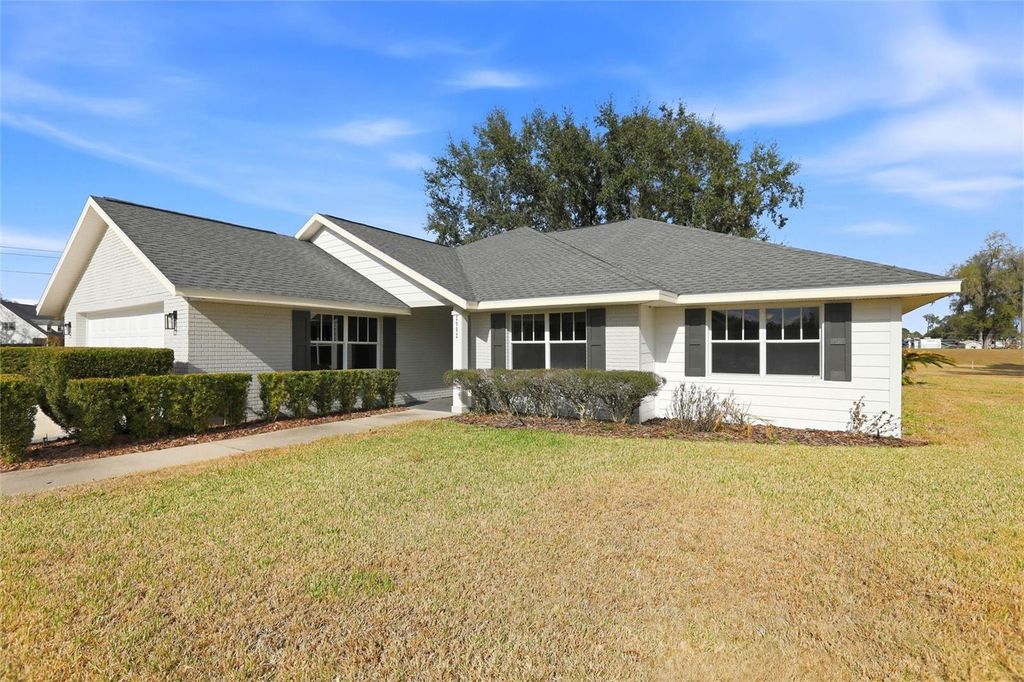 2992 OAKS BEND, Bowling Green, FL 33834