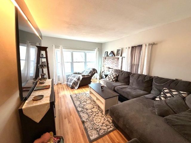 41 Main Street, Plaistow, NH 03865