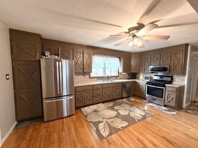 41 Main Street, Plaistow, NH 03865