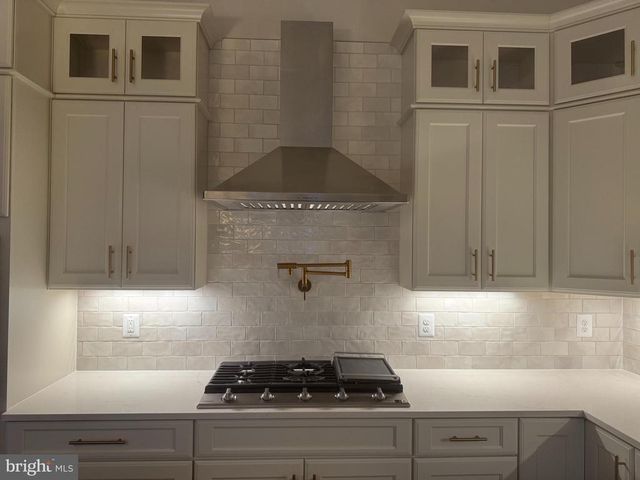 15 FISHER LN, Warrenton, VA 20186