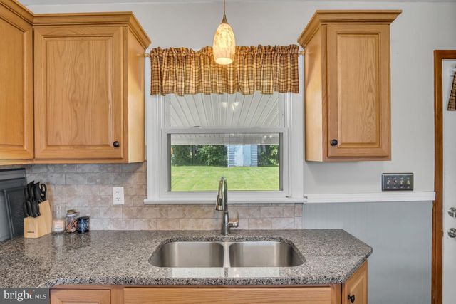 12 THEODORE AVE, Middletown, PA 17057